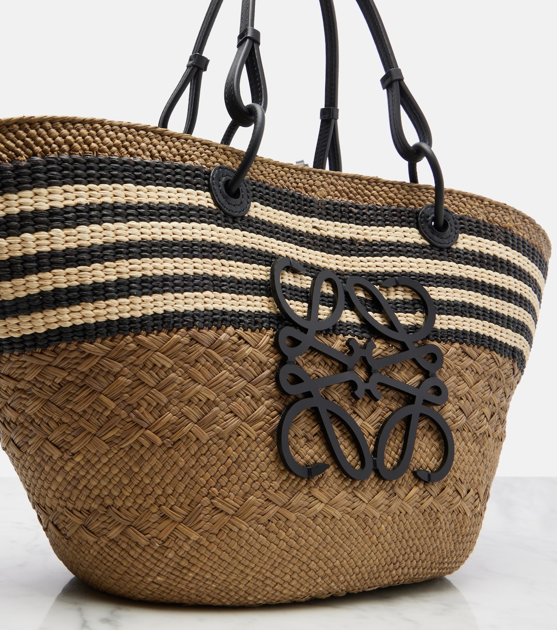 حقيبة يد Paula's Ibiza Anagram Medium  | Loewe