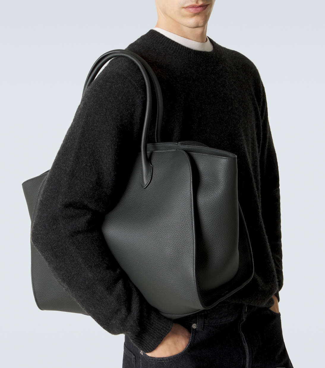 Marlo 17 leather tote bag | The Row