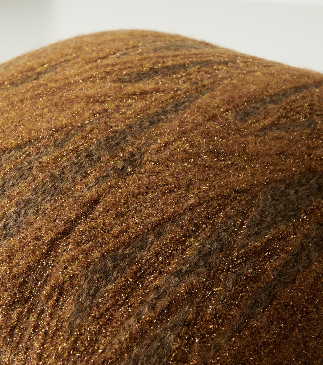 Fosca cushion | The House of Lyria