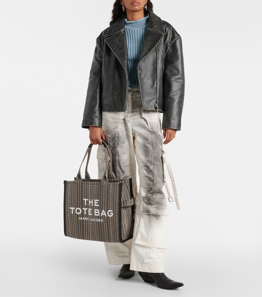 The Large monogram canvas tote bag | Marc Jacobs
