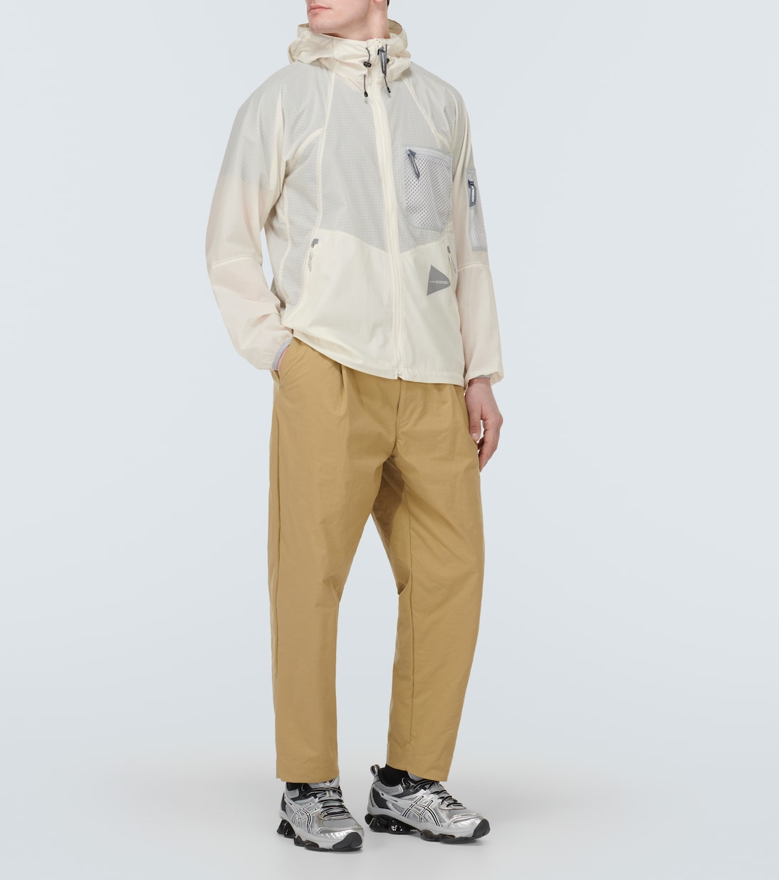 Chaqueta de nylon ripstop con capucha | And Wander
