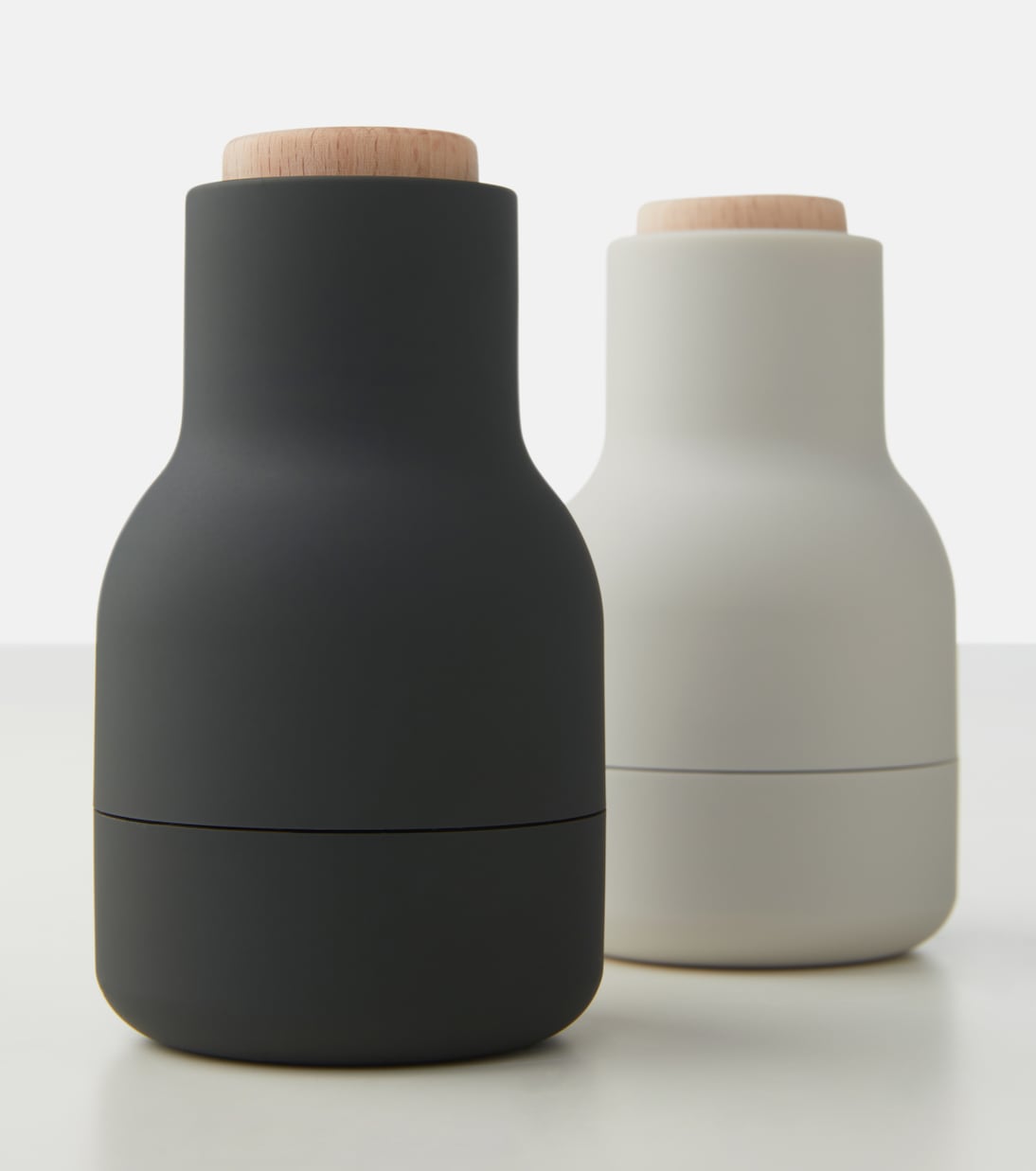 Bottle Small salt and pepper grinders by Norm Architects | Audo Copenhagen