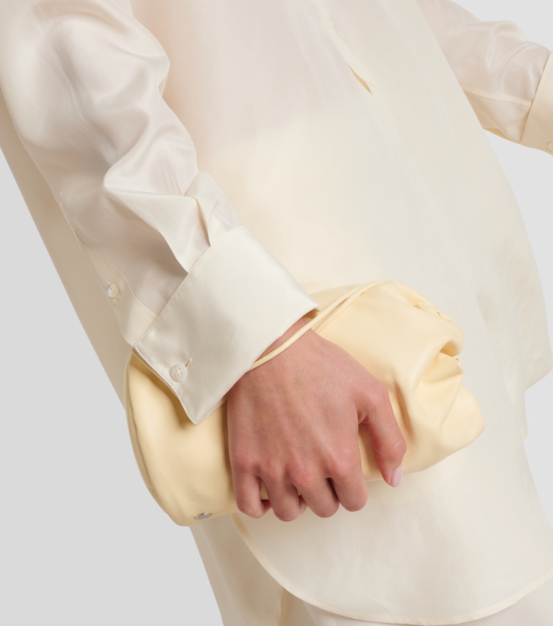 Pochette Sporty en cuir | The Row
