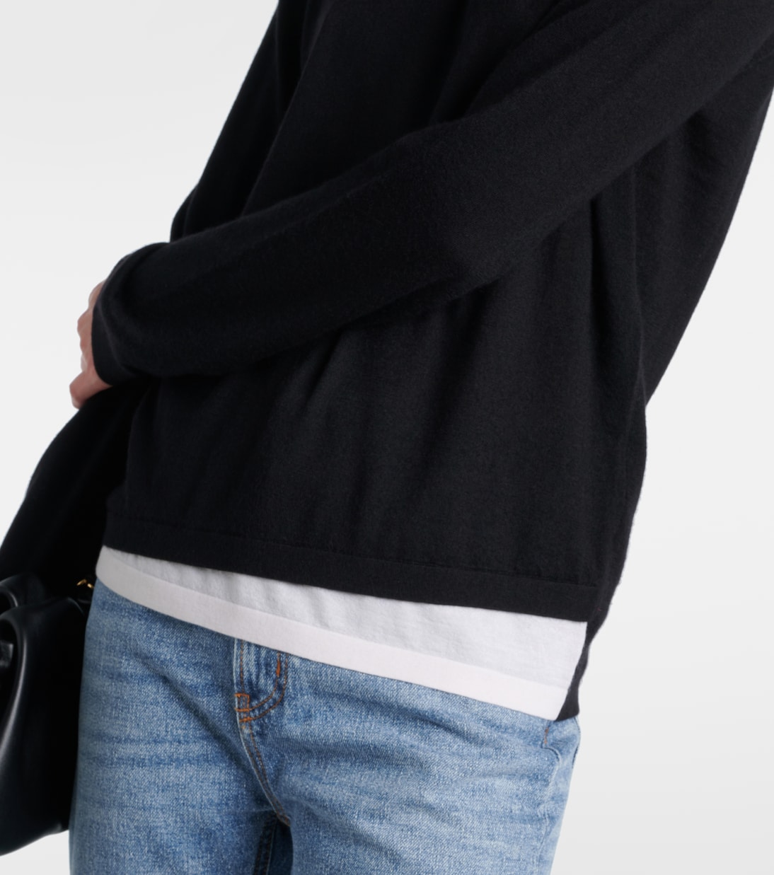 Gabie cashmere sweater  | Lisa Yang