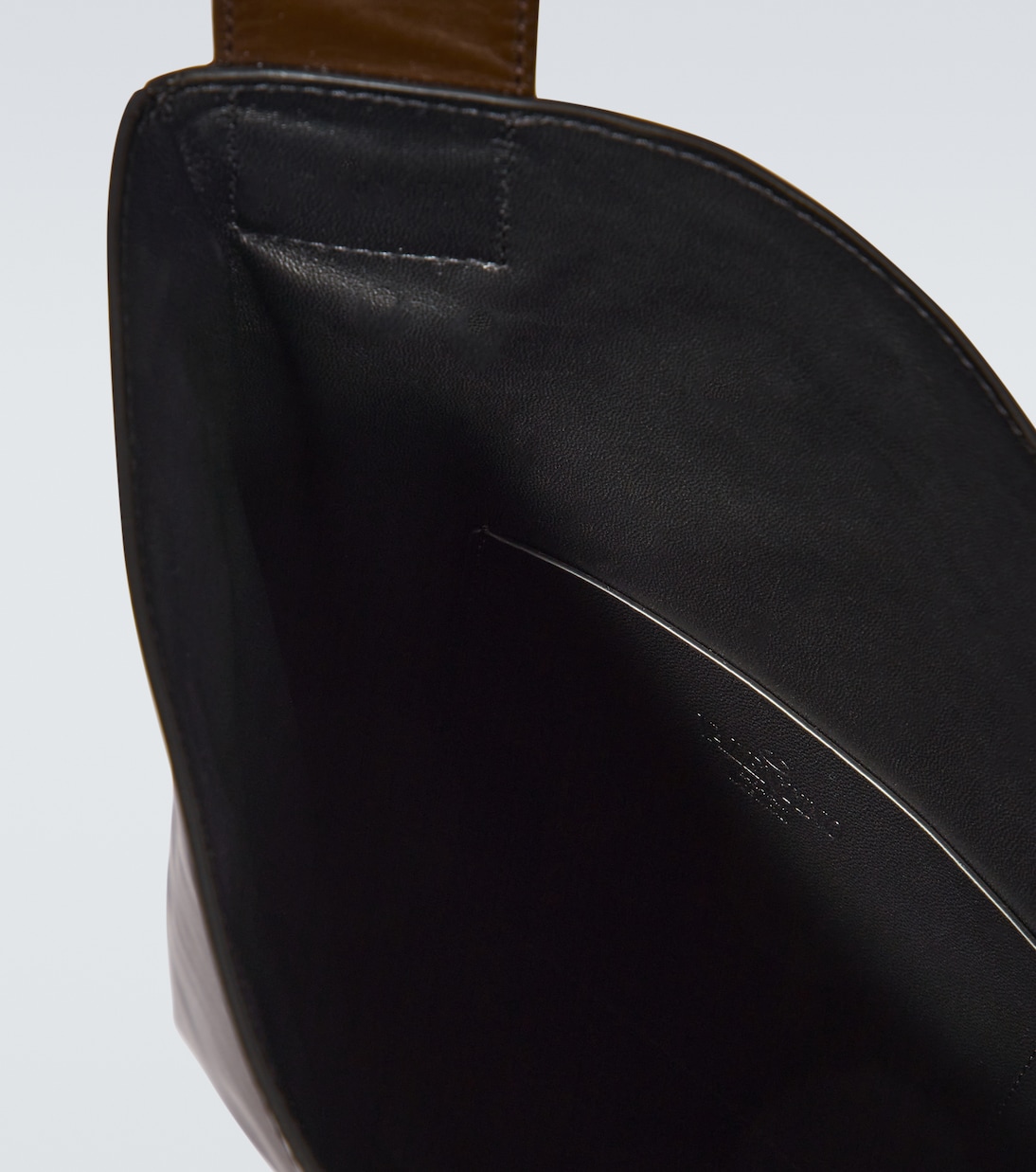 Messenger Bag aus Leder | Valentino Garavani