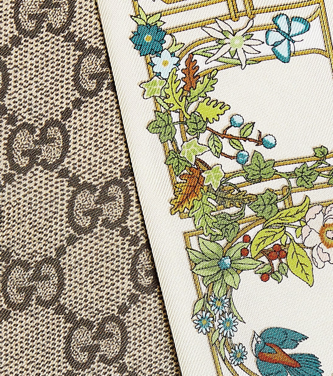 Foulard in twill di seta con stampa | Gucci