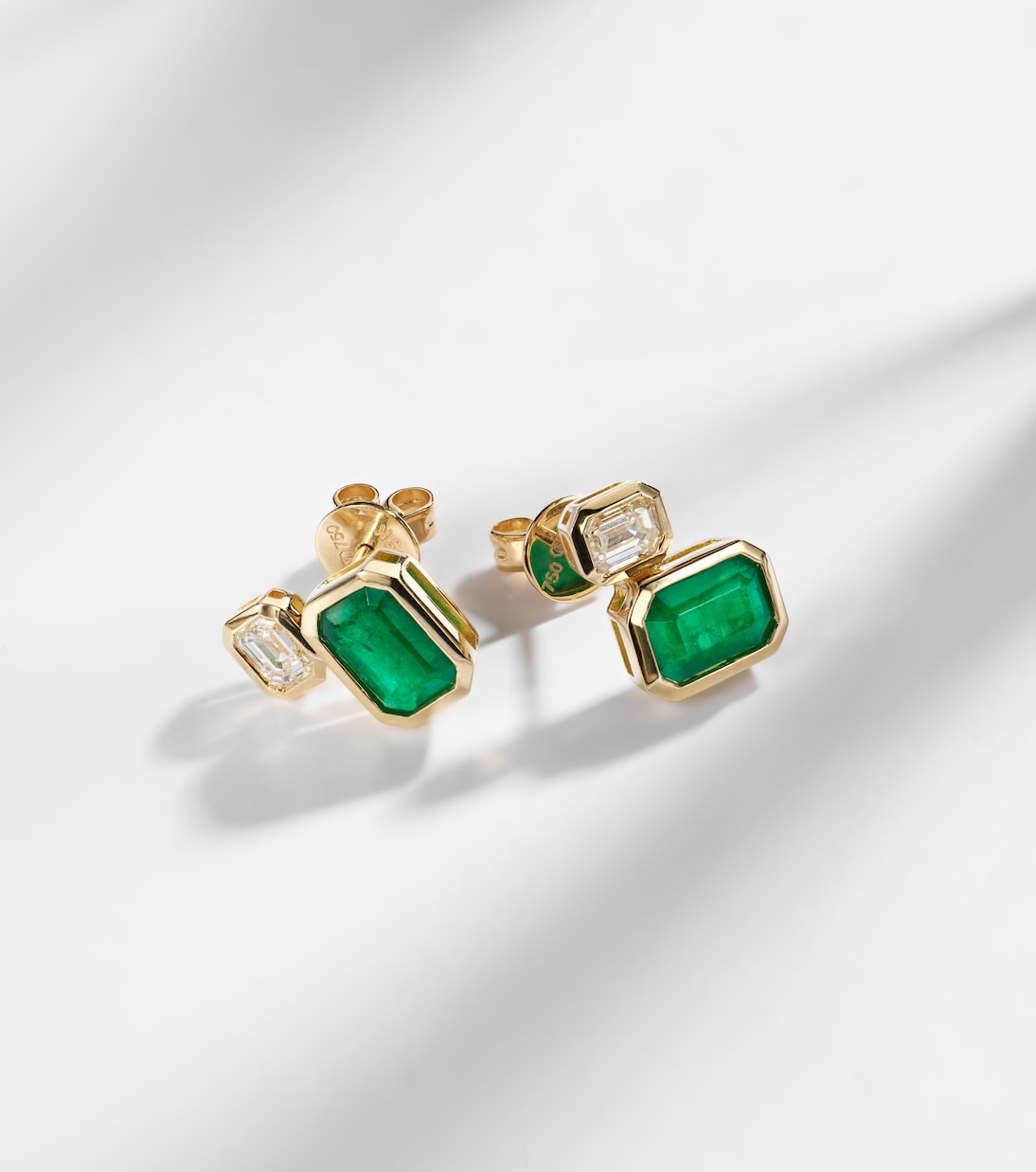 Two Step 18kt gold earrings with emeralds and diamonds | Shay Jewelry