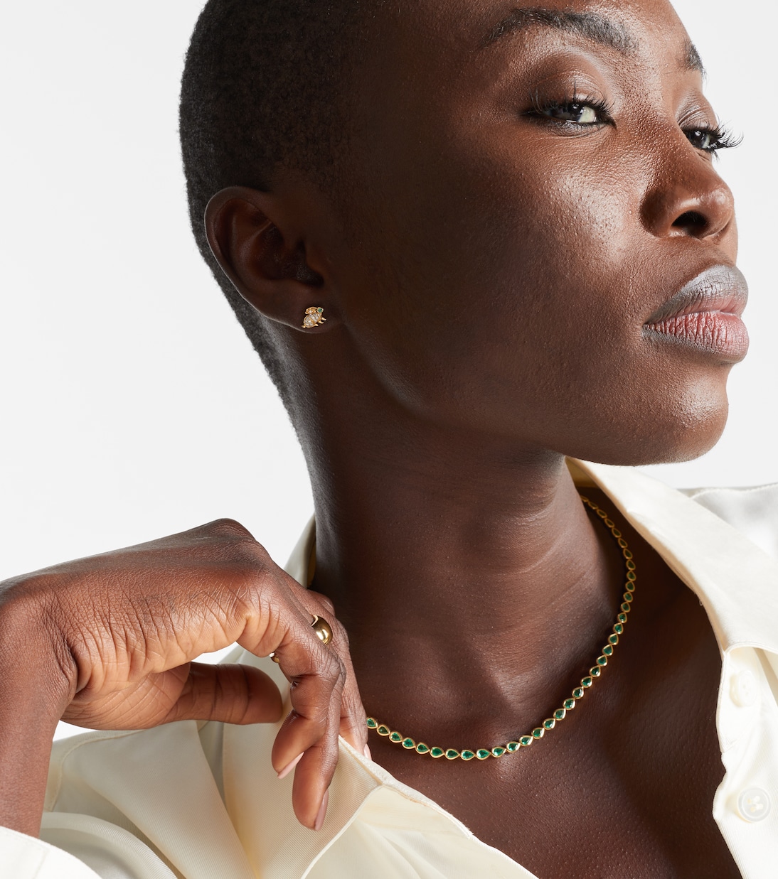 Bunny 18kt gold earrings with diamonds and emeralds | Anita Ko