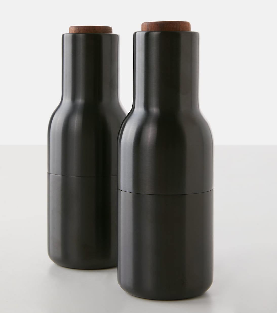 Bottle salt and pepper grinders | Audo Copenhagen