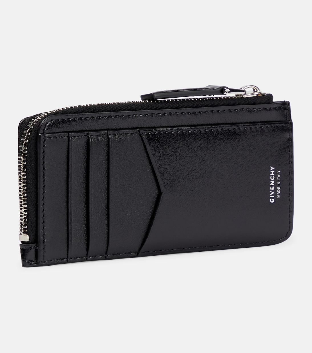 Portafoglio in pelle con zip Antigona di Givenchy, stile giovane e moderno