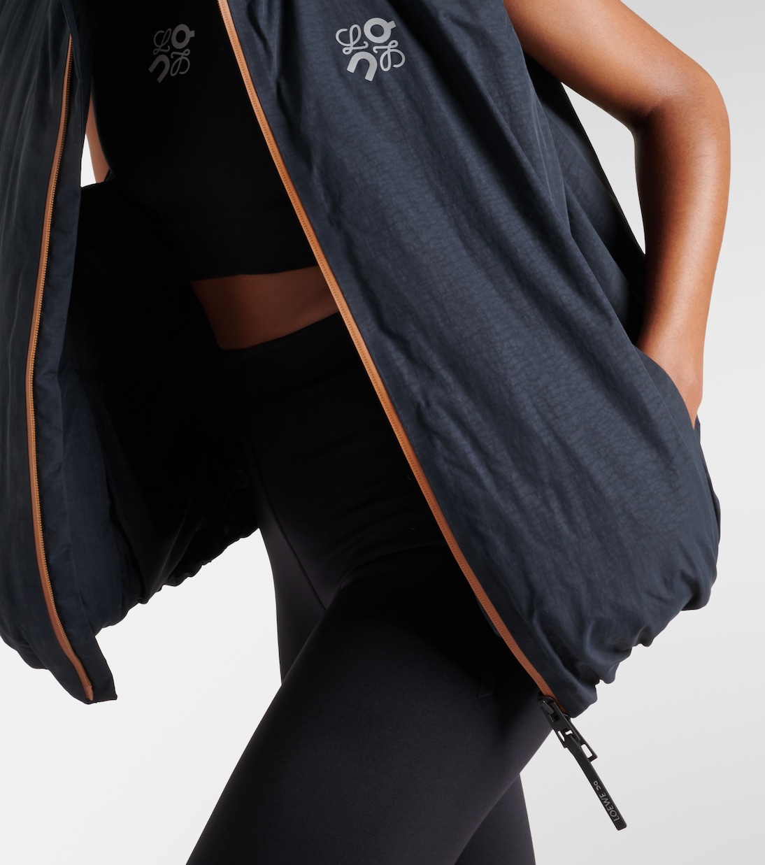 Chaqueta Técnica Ligera Loewe X On para Jóvenes Modernos