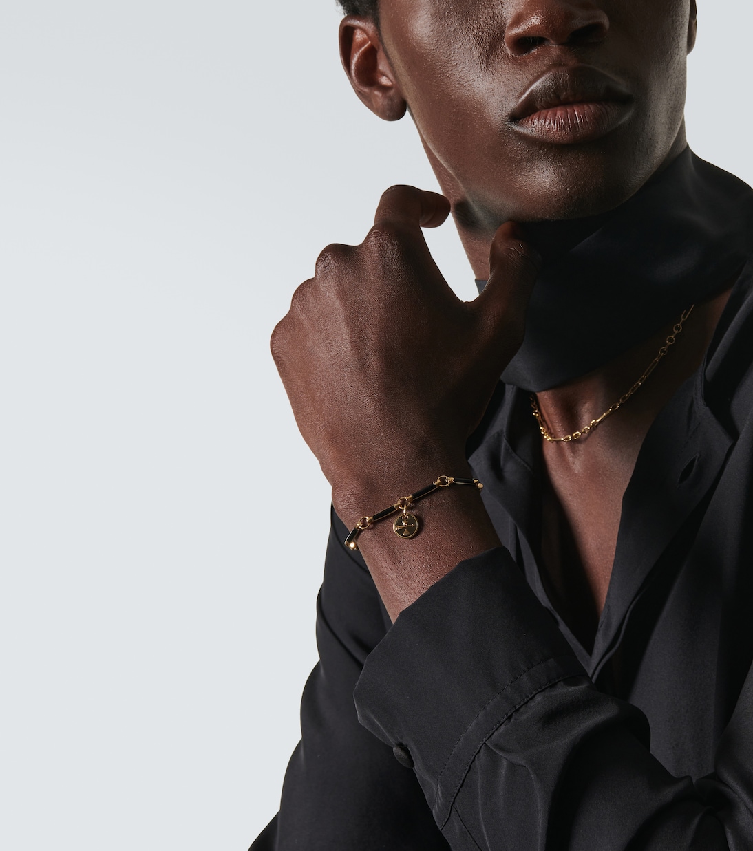 Armband Dream aus 18kt Gelbgold mit Onyx | FoundRae