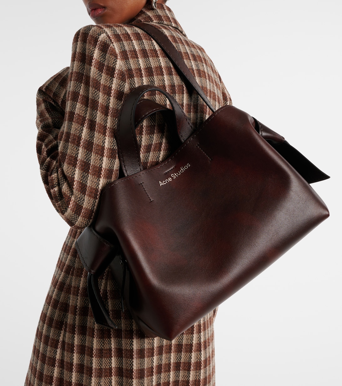 Tote Musubi Midi aus Leder | Acne Studios
