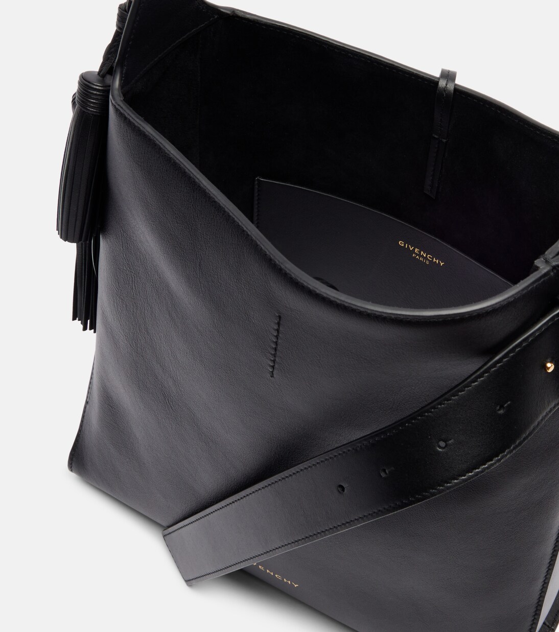 Belted Medium leather shoulder bag | Givenchy