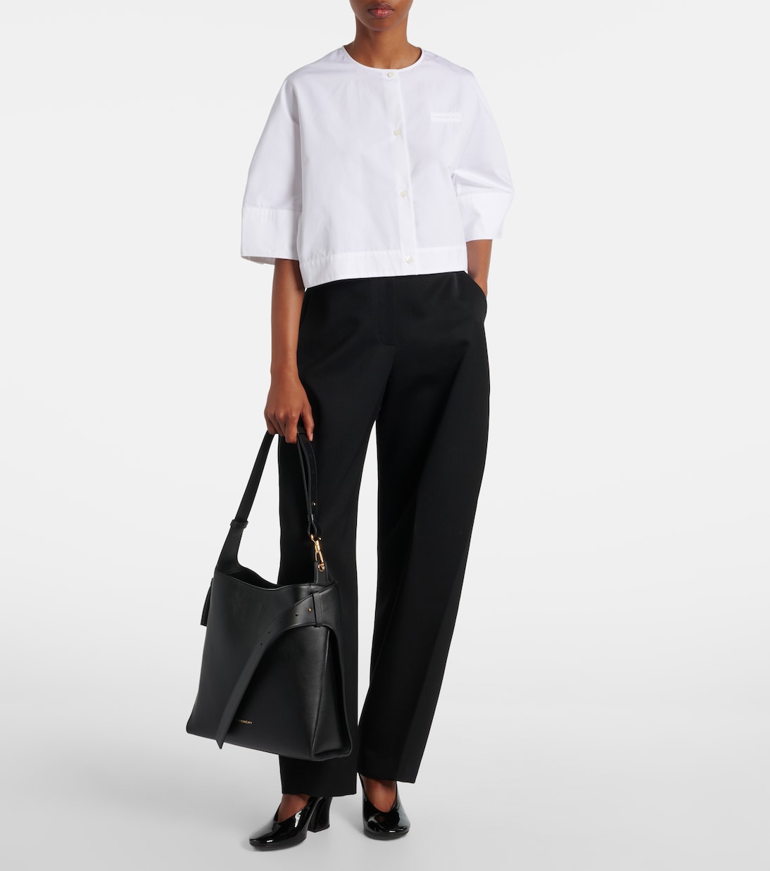 Belted Medium leather shoulder bag | Givenchy