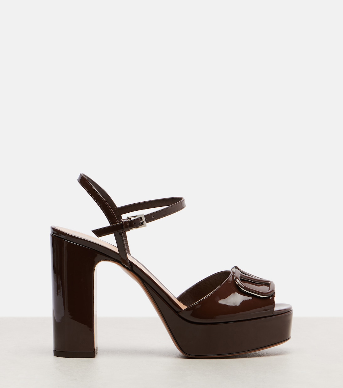 VLogo patent leather platform sandals | Valentino Garavani