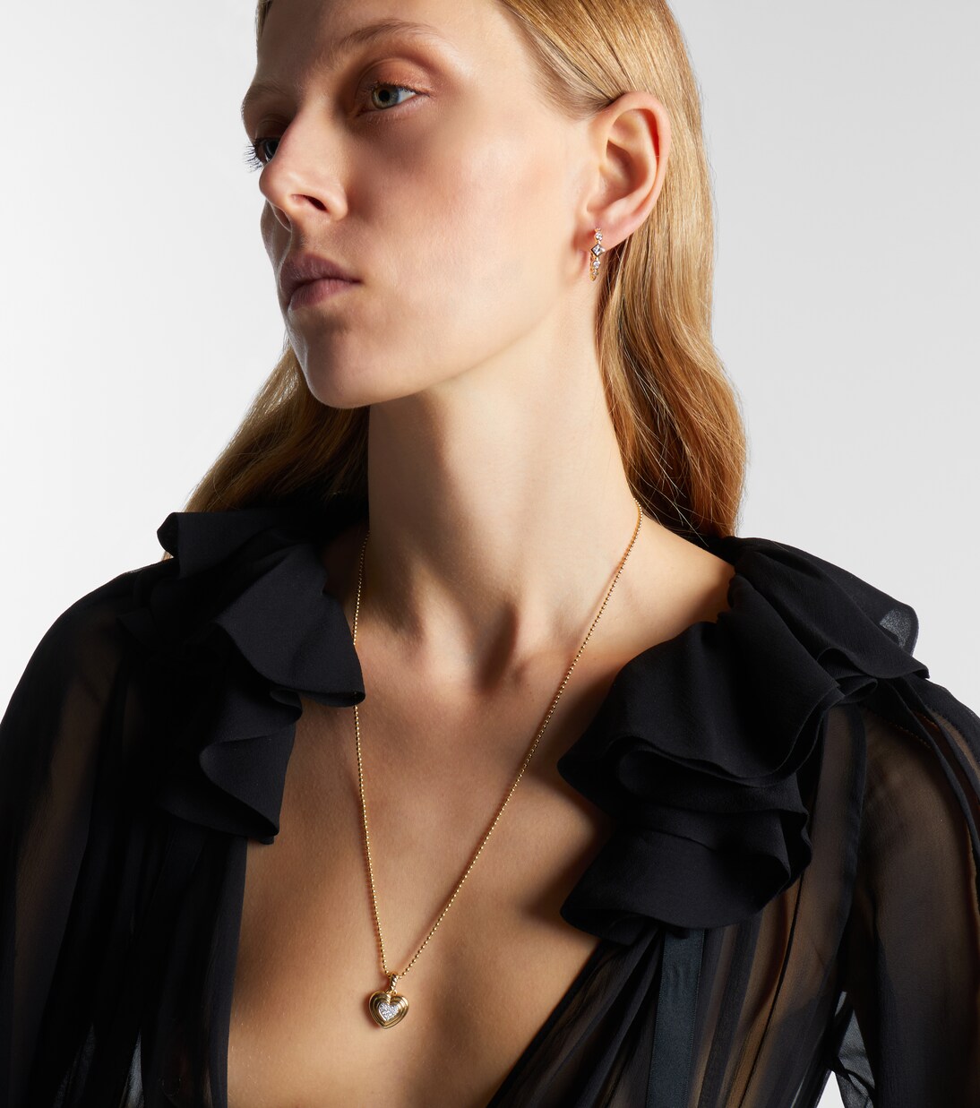 Puffy Heart Amulet 18kt gold (750/1000) pendant with diamonds | David Yurman