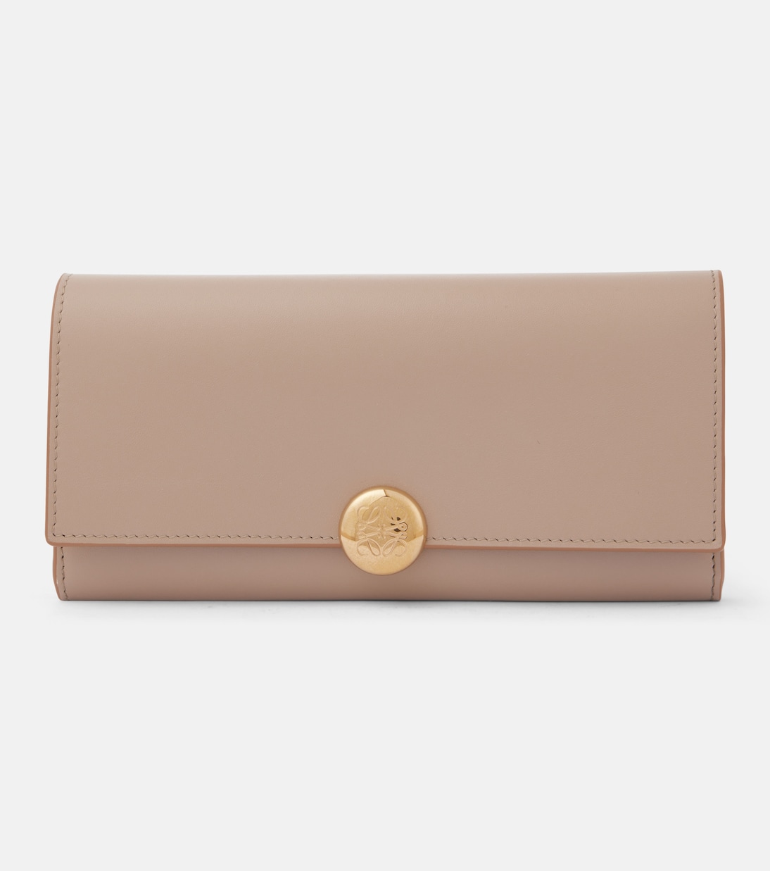 Continental Pebble leather wallet on chain | Loewe