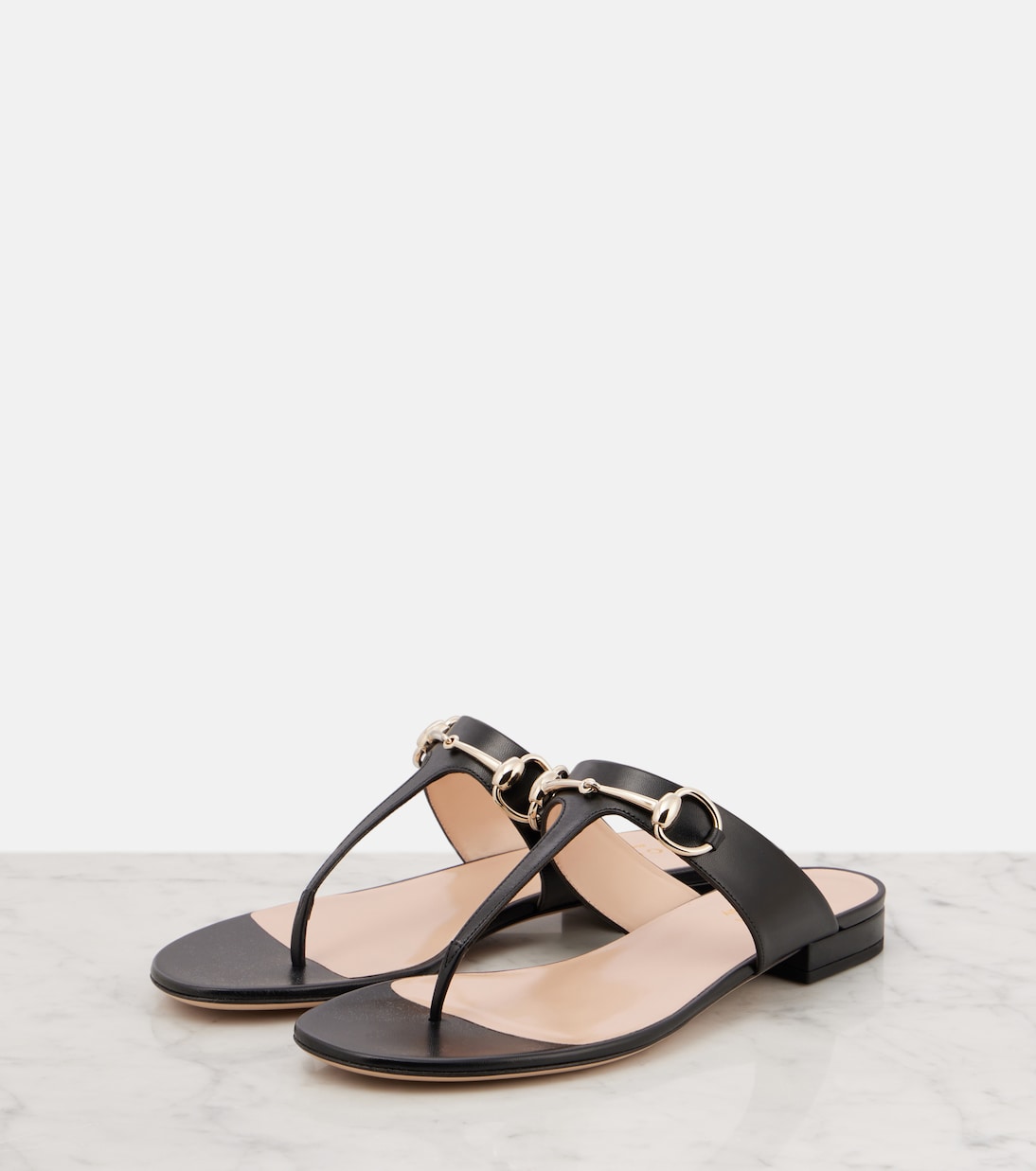 Lady Horsebit leather thong sandals | Gucci