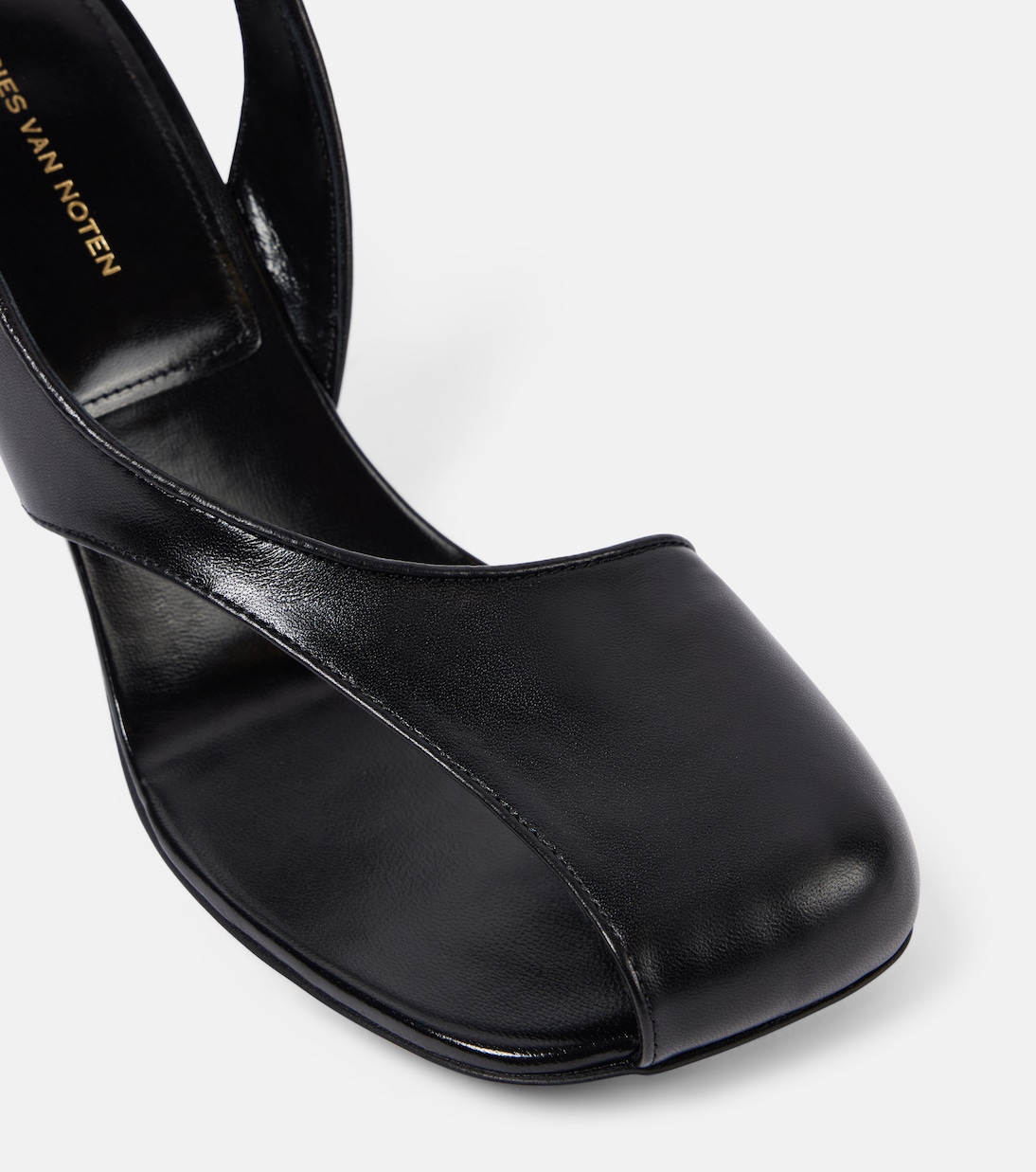 Sandali in pelle firmati Dries Van Noten - Stile giovanile e moderno