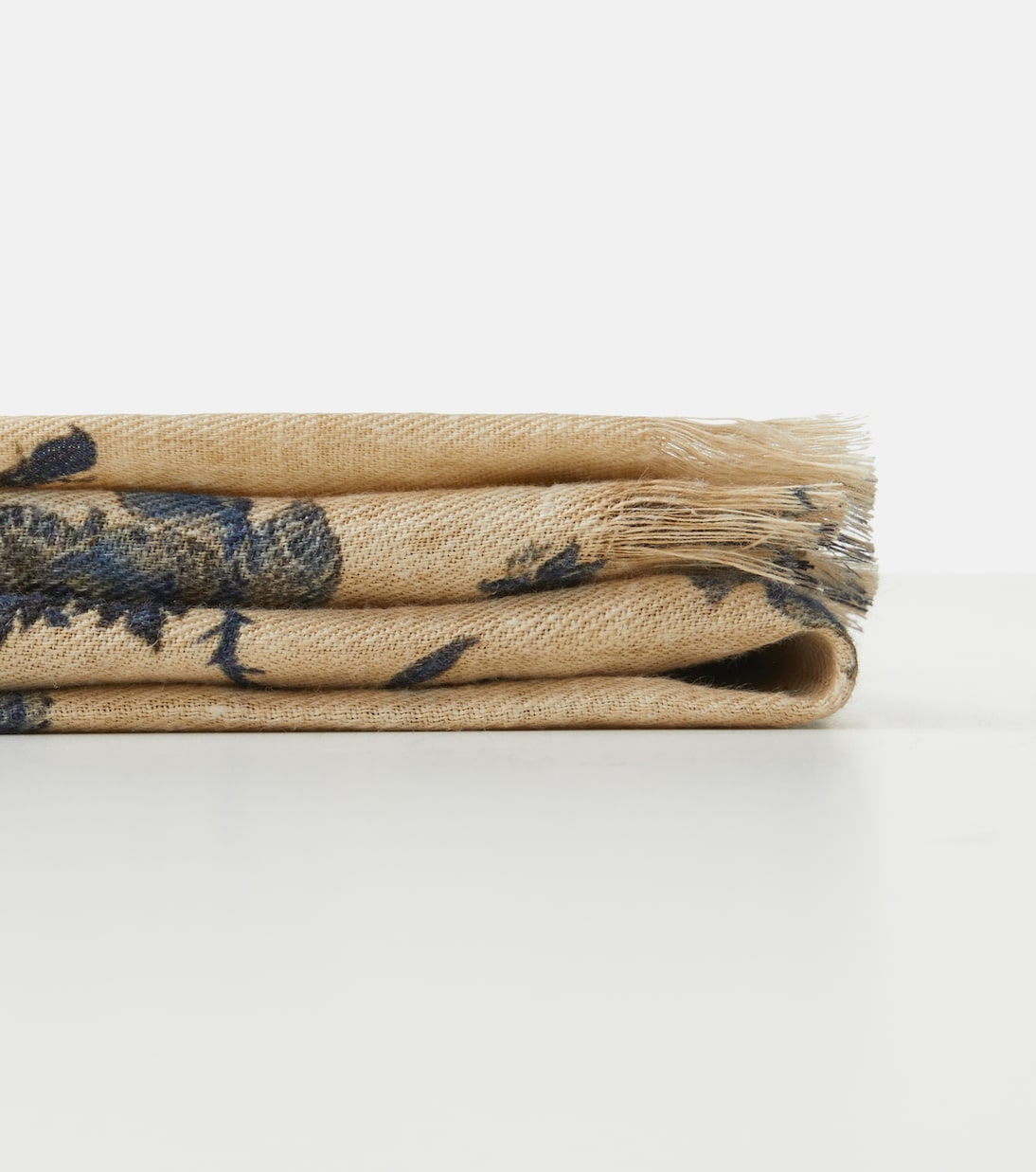 Caledonia floral linen jacquard throw | The House of Lyria