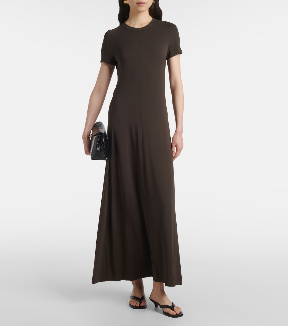 Sandali in pelle TOTEME per un look giovane e trendy