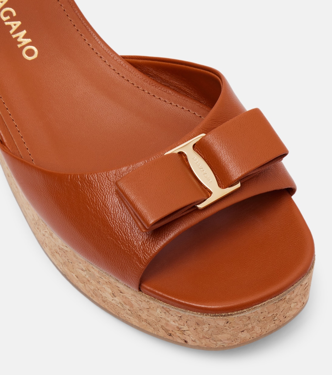 Sandales compensées Selna en cuir | Ferragamo