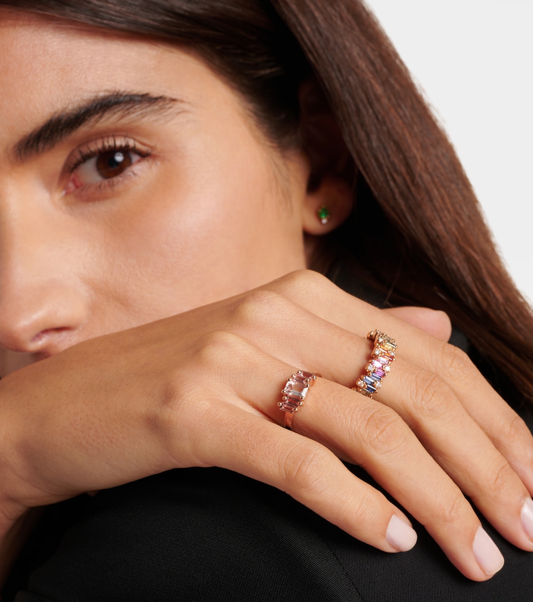 Anello in oro rosa 18kt SUZANNE KALAN con diamanti e zaffiri, scintillante come fuochi d'artificio