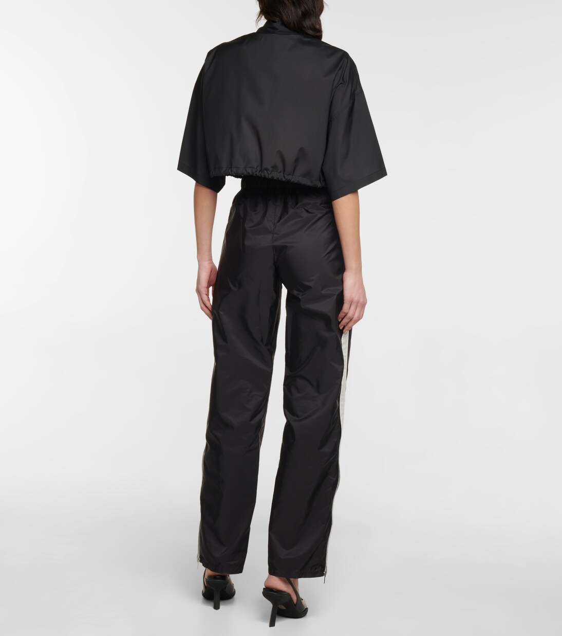 Pantaloni Sportivi Alti in Re-Nylon Prada per Giovani Stilisti