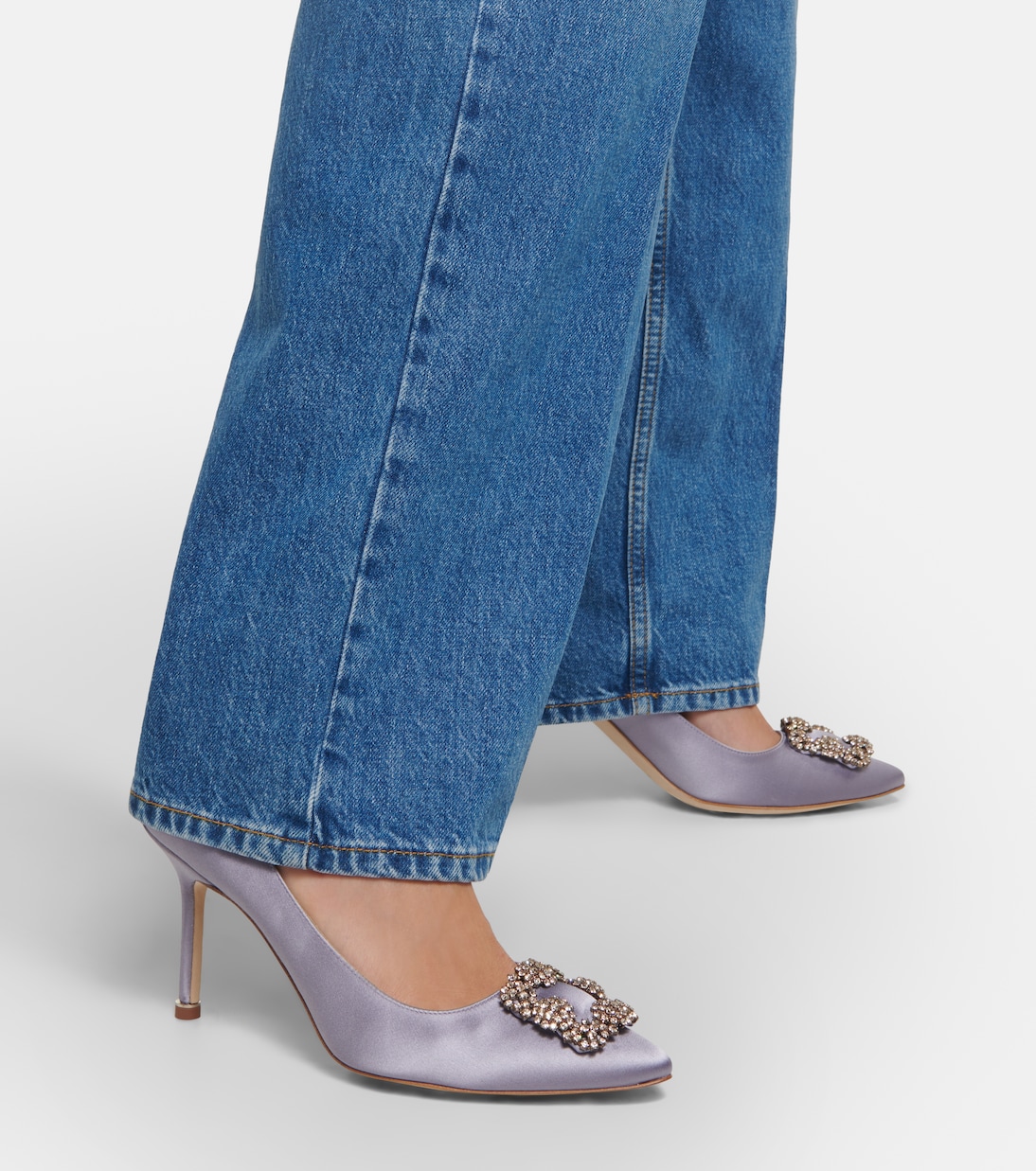 Escarpins Hangisi 90 en satin à ornements | Manolo Blahnik