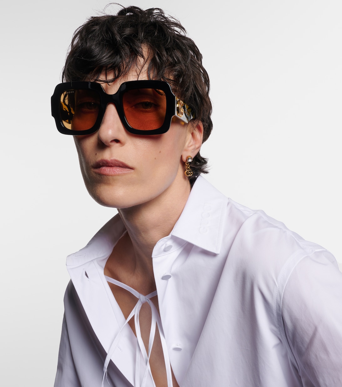 Occhiali da sole GUCCI con logo Double G in stile quadrato