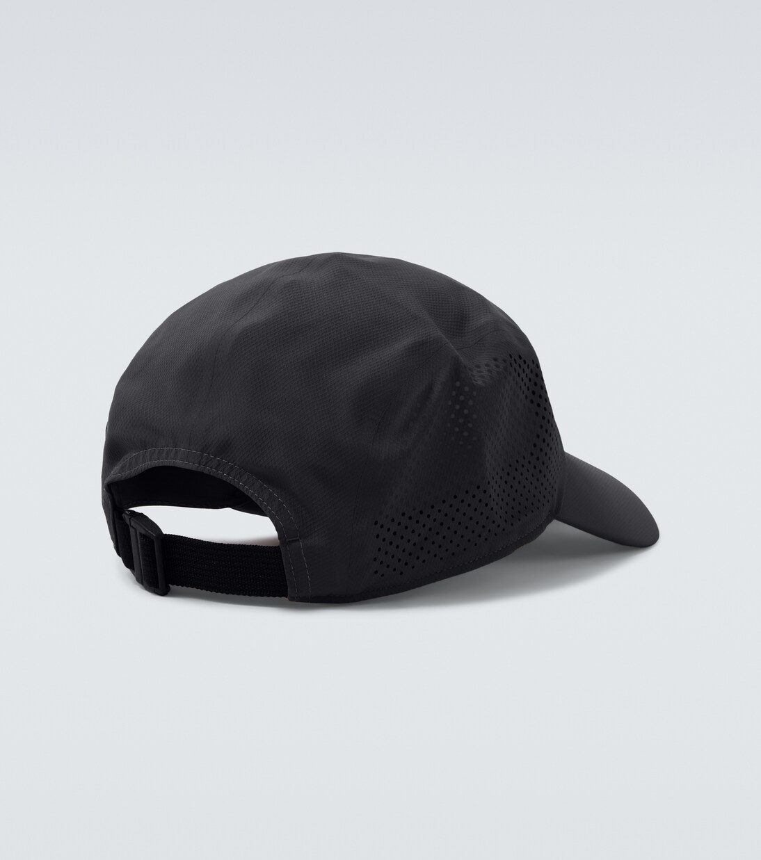 x On technical baseball cap | Loewe
