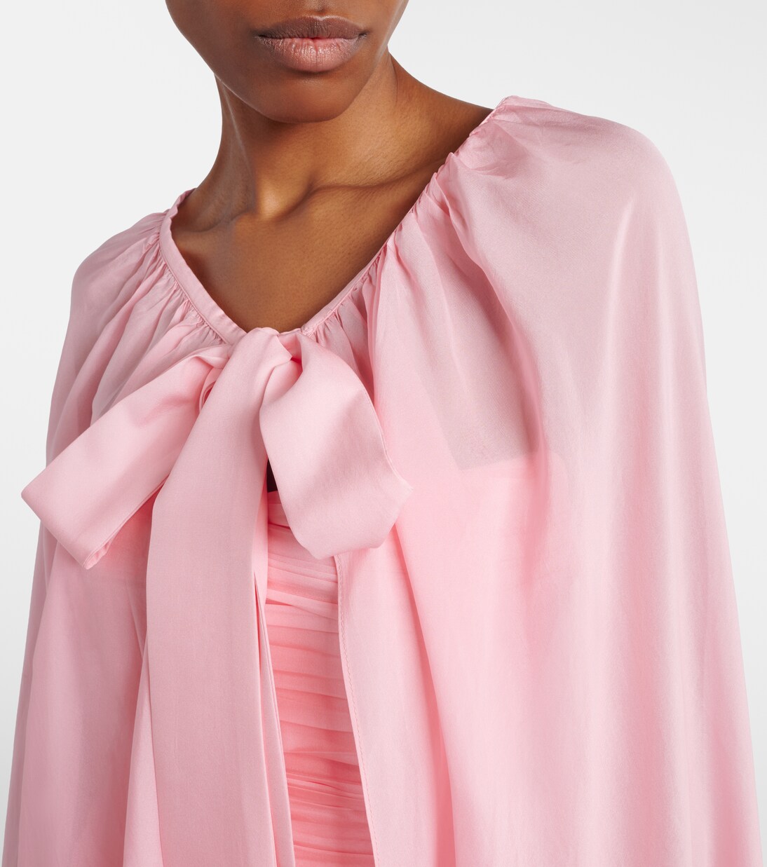 Petal Pink draped caped gown | Là Fuori