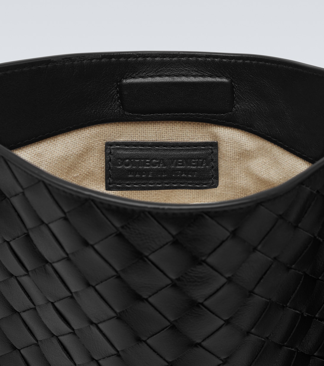 Borsa a tracolla Flat Loop Large in pelle  | Bottega Veneta