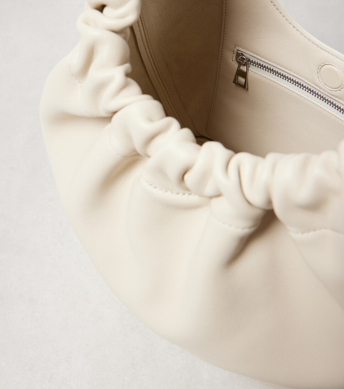 Squeeze Small leather shoulder bag | Loewe