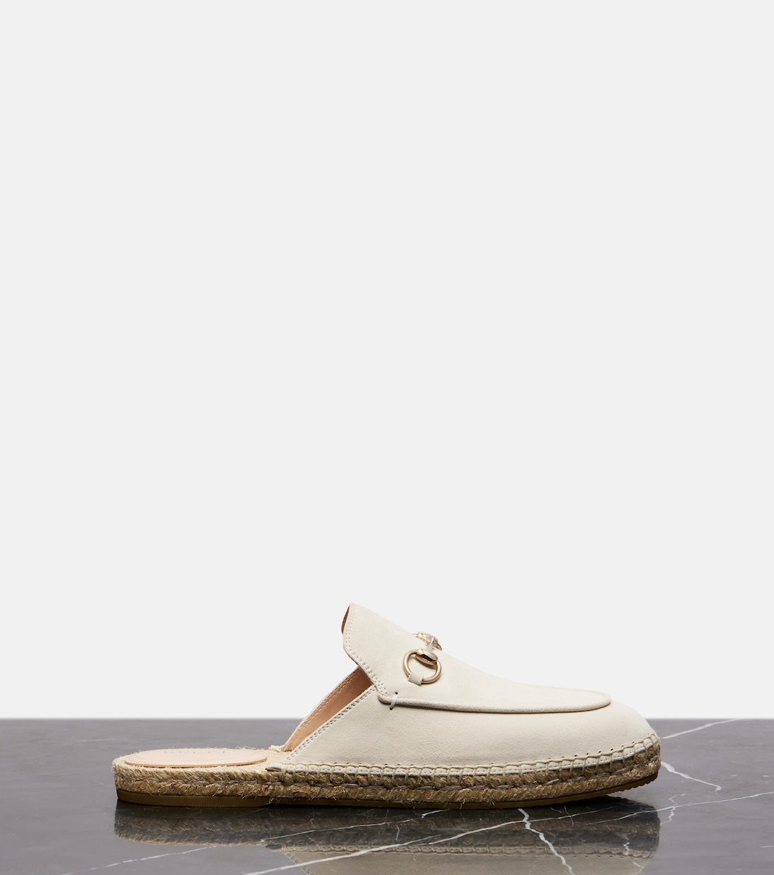 Slippers Cleo aus Veloursleder | Gucci