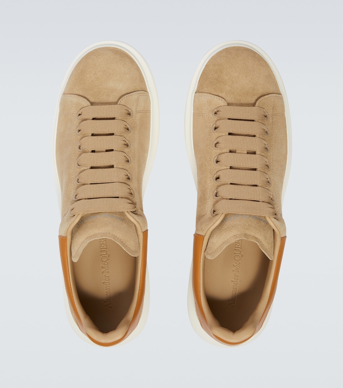 Sneakers Oversized aus Veloursleder | McQueen