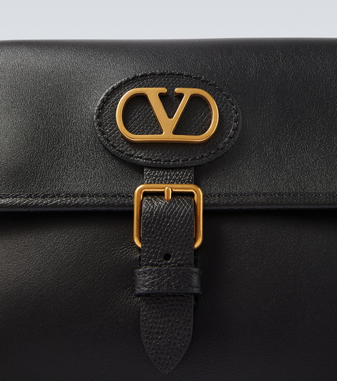 Antibes VLogo leather crossbody bag | Valentino Garavani