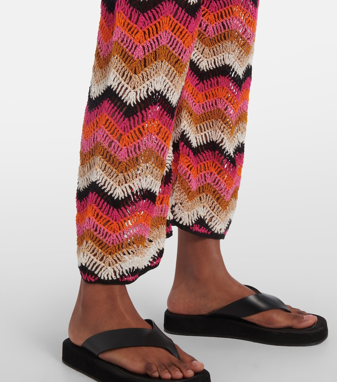 Pantaloni a gamba larga in crochet | Anna Kosturova