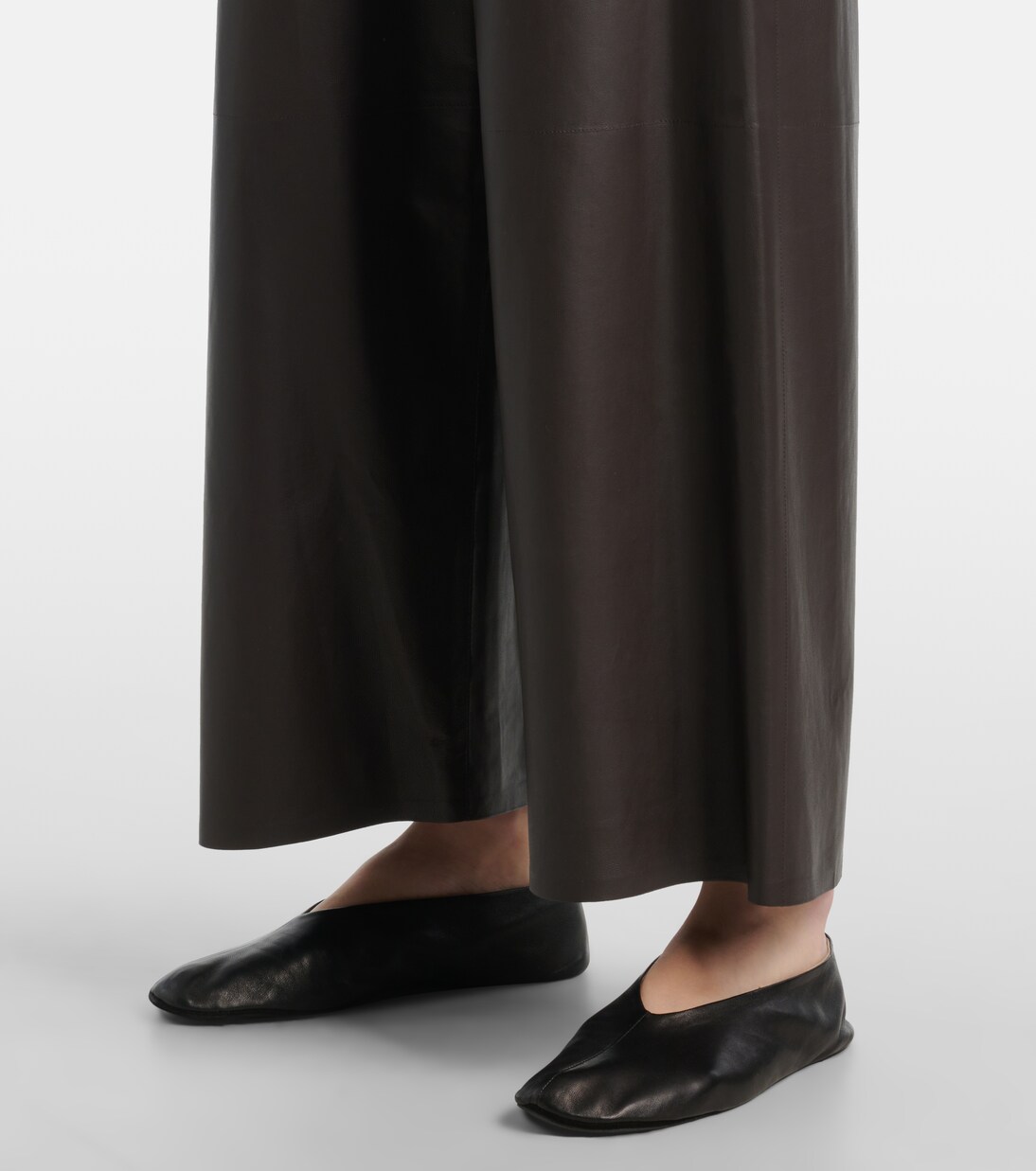 Yani mid-rise leather wide-leg pants | The Row