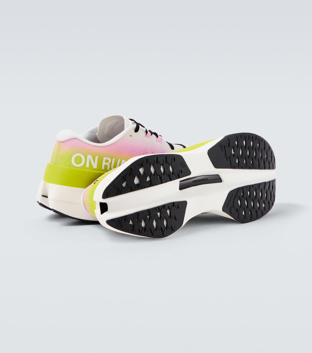 Cloudboom Max running shoes | On