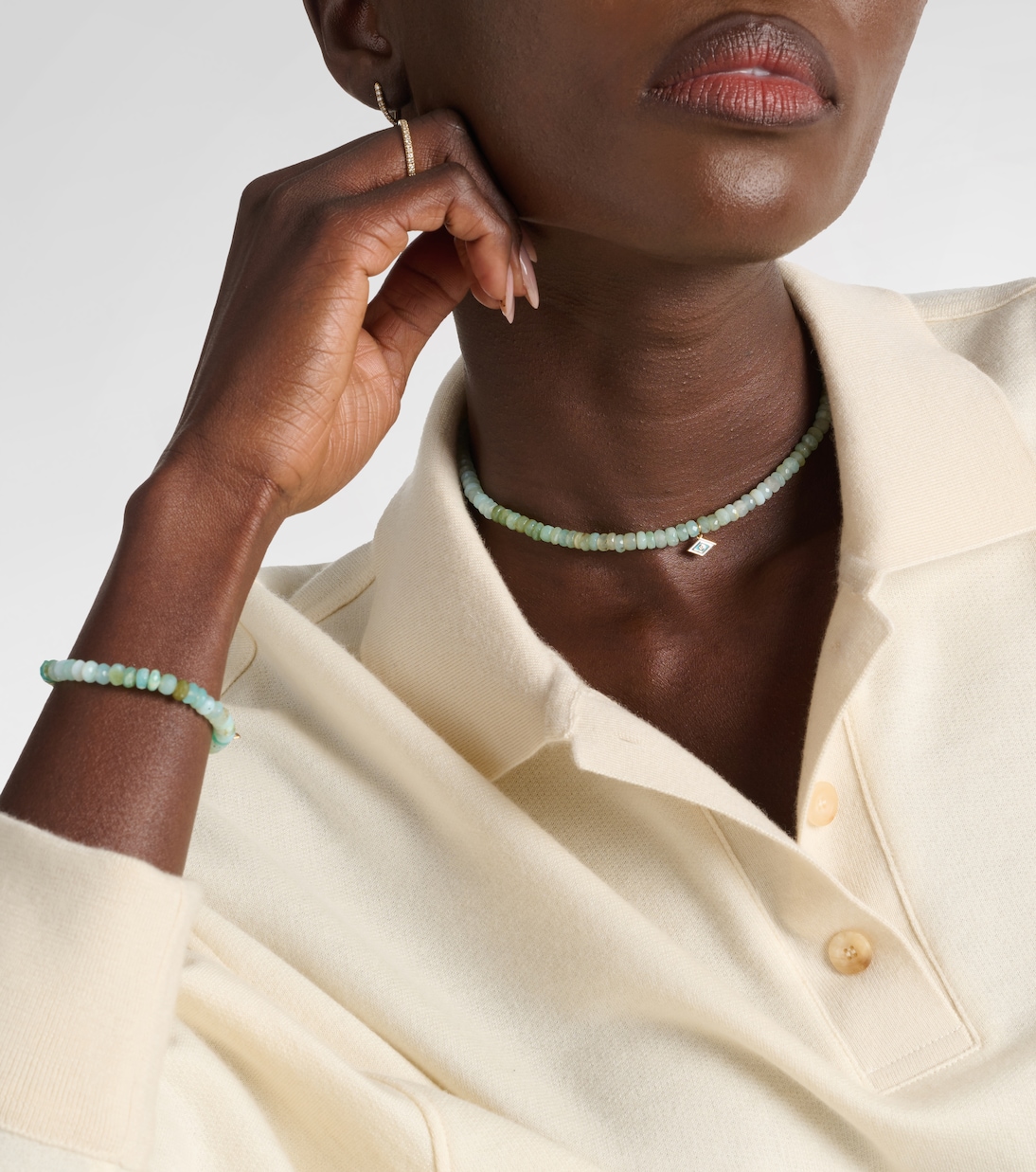 Choker Tiny Groovy Eye aus Opal mit 14kt Gelbgold, Emaille und Diamant | Sydney Evan