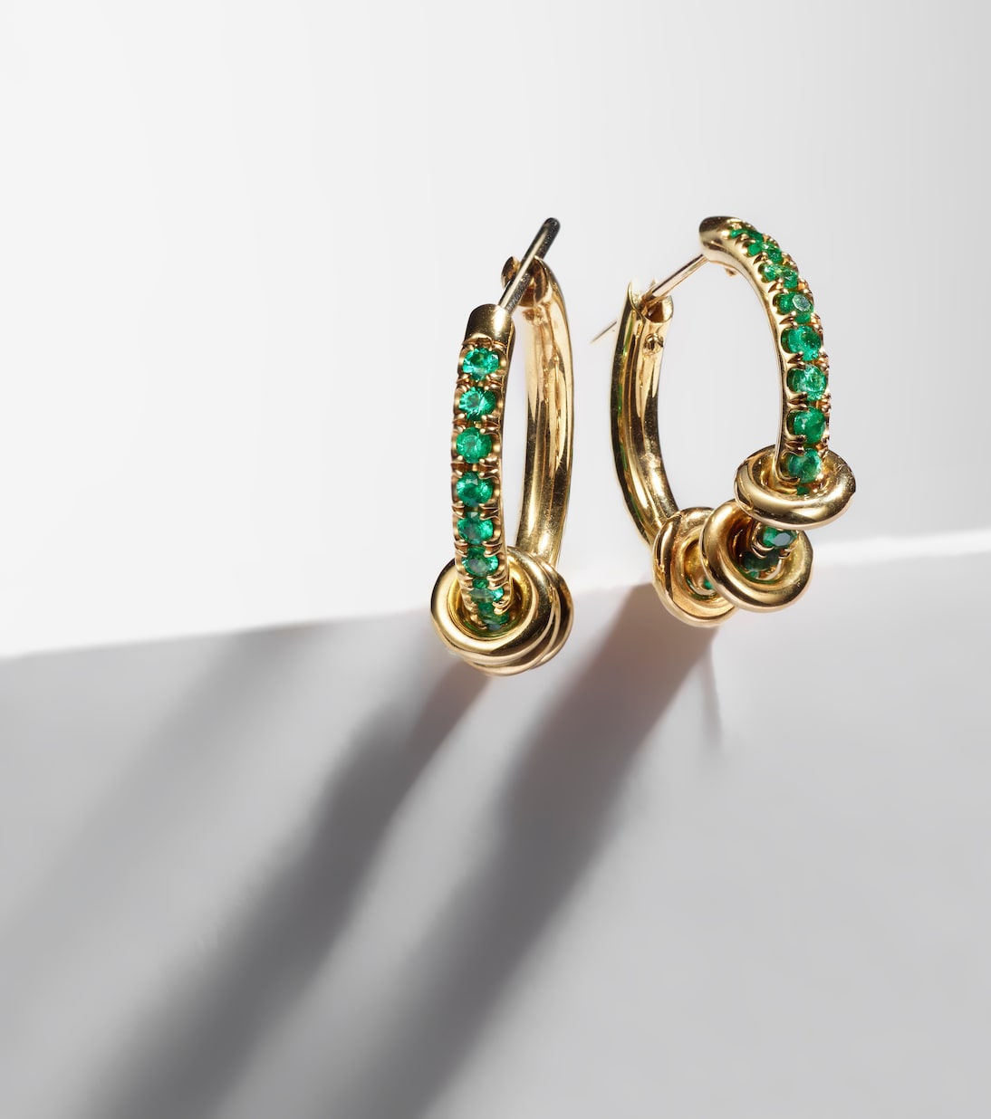 Boucles d’oreilles Ara en or 18 ct et émeraudes | Spinelli Kilcollin