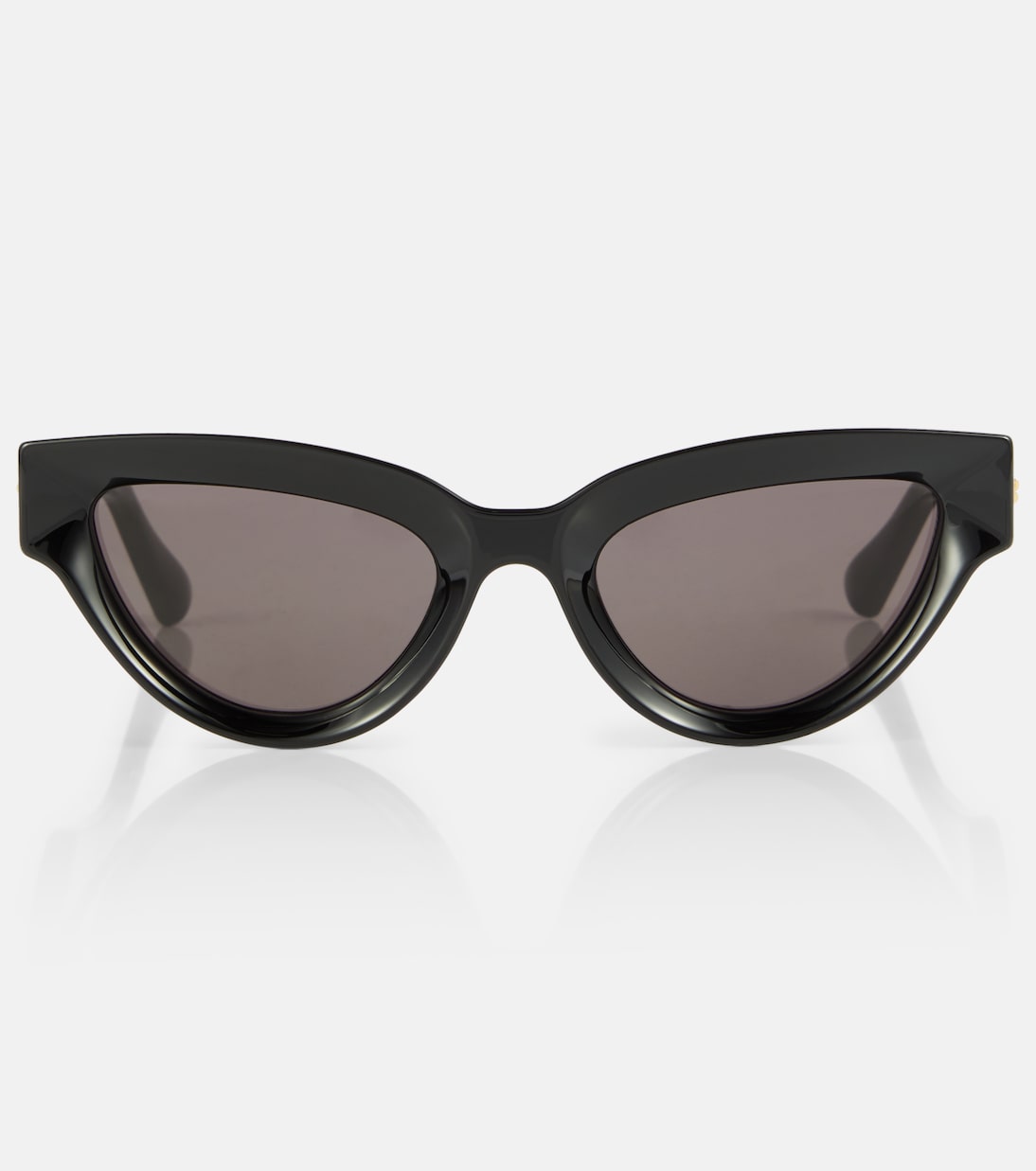 Occhiali da sole Bottega Veneta stile cat-eye per giovani trendsetter