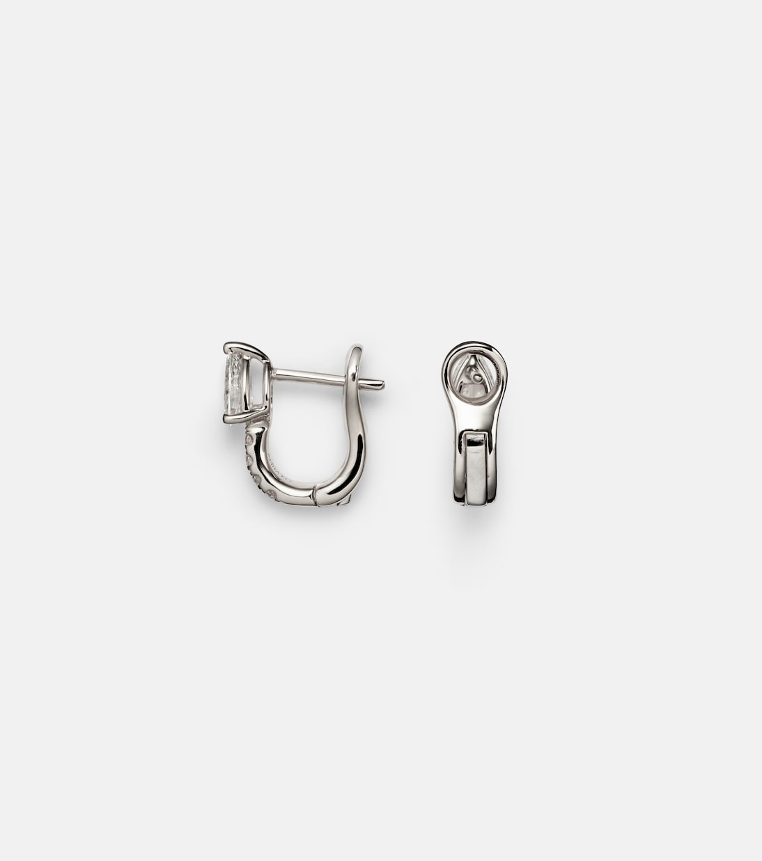 Orecchini Huggie in Oro Bianco 18kt con Diamanti - Stile Giovanile di ANITA KO