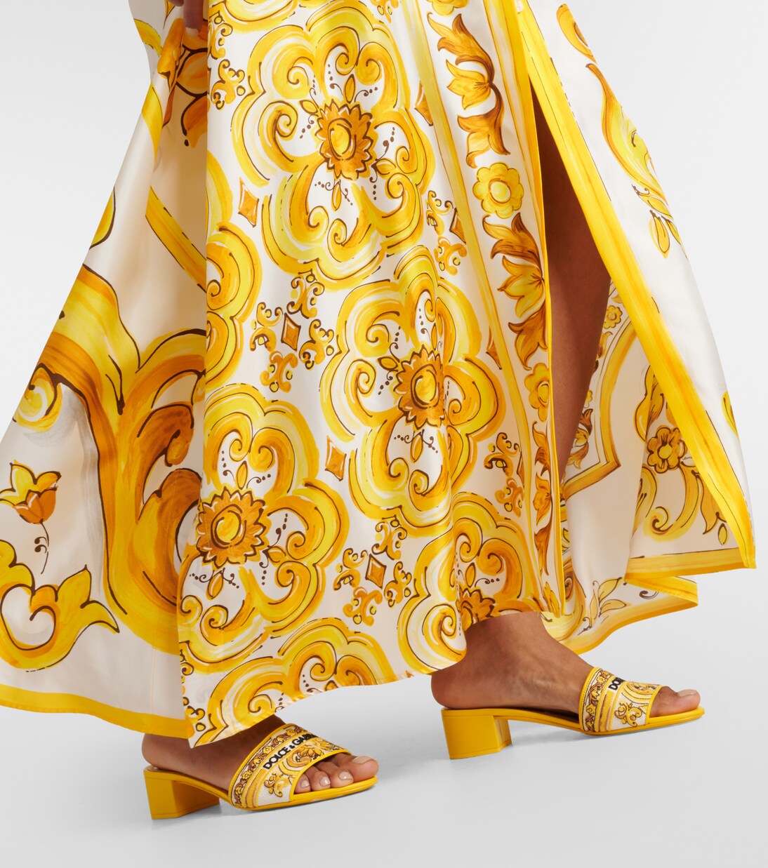 Majolica embroidered mules | Dolce&Gabbana