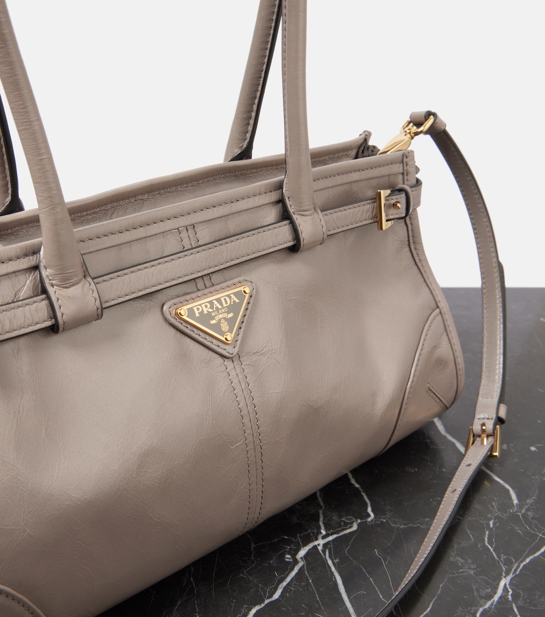 Schultertasche Medium aus Leder | Prada