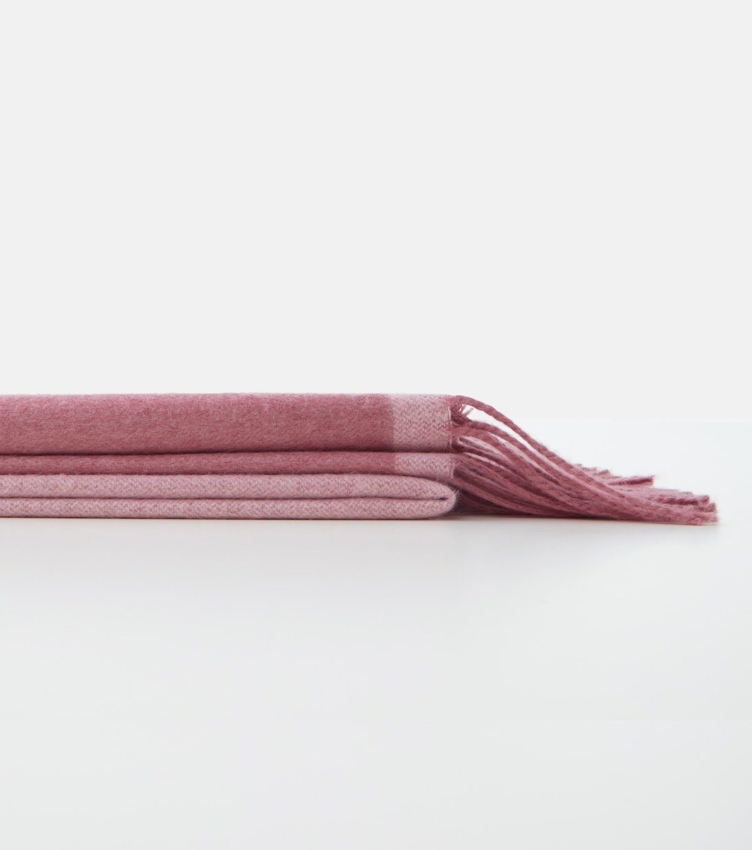 Barocco jacquard silk and cashmere blanket | Versace Home