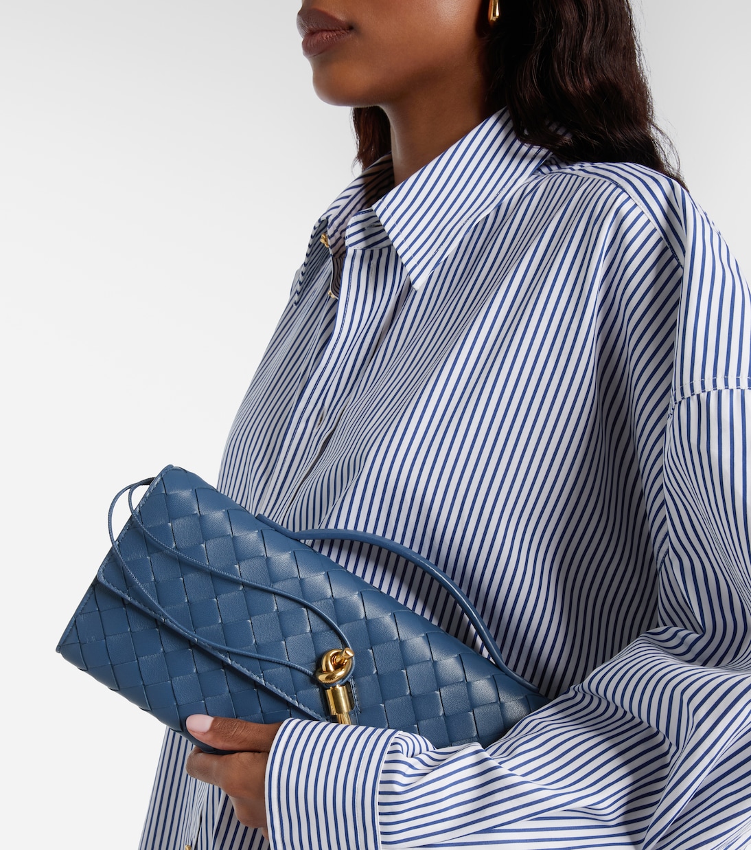 Andiamo Intrecciato leather clutch | Bottega Veneta