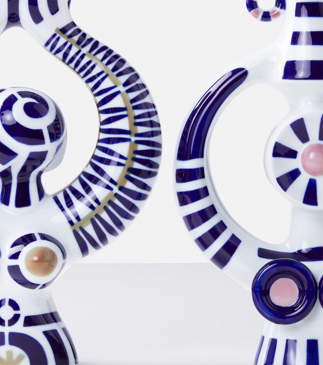 Botijo No 8 porcelain jug | Sargadelos